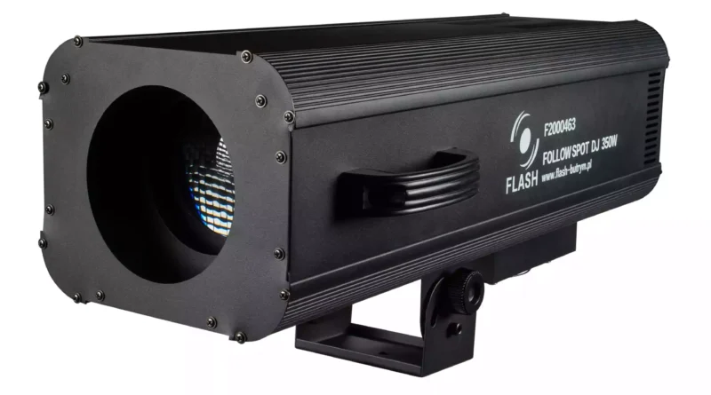 Oświetlenie sceniczne – nowoczesne technologie i przykład flashPRO